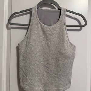 Vuori Women's Gray pose plyo white heather Racerback Tank Top - M